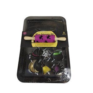 Core Kitchen 8 Piece Non Stick Halloween Mini Bakeware Set Carbon Steel New